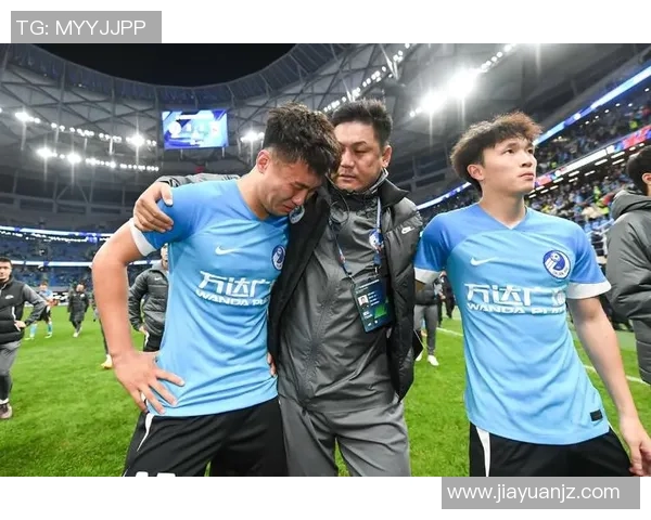 天海足球新星张源崭露头角引发球迷热议未来发展备受期待